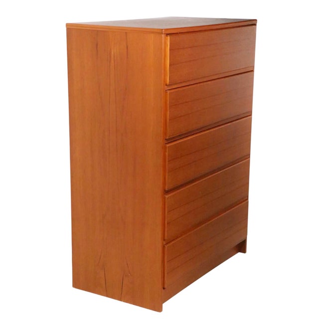 Mid Century Danish Modern Chest of Drawers by Uldum For Sale In New York - Image 6 of 16