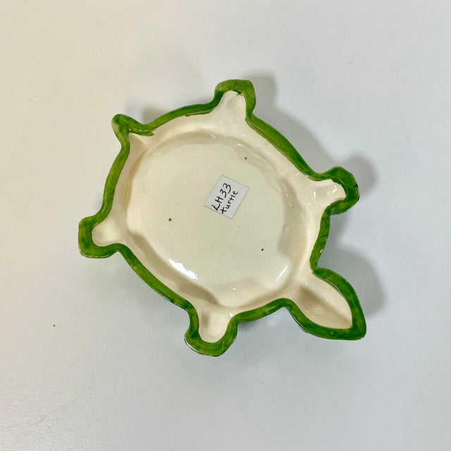1970s Vintage Americana Folk Art Coastal Ceramic Turtle Soap Dish. For Sale - Image 10 of 11