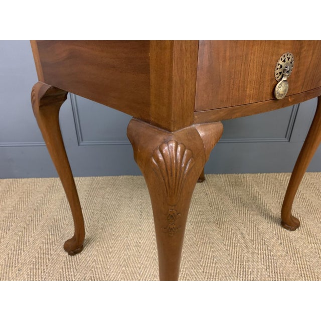 Burr Walnut Lamp Table, 1910s For Sale - Image 9 of 14