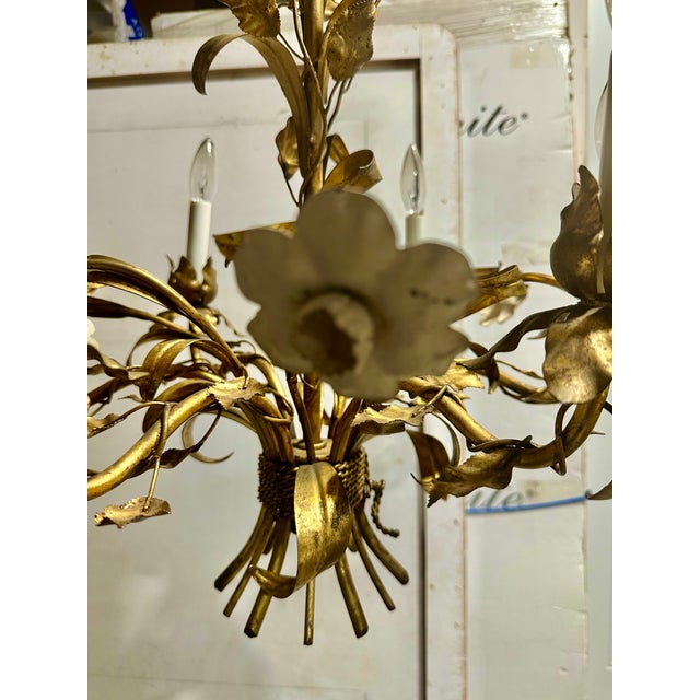 Vintage Italian Gilded Tole and Cream Enamel Floral 6-Light Chandelier For Sale In San Francisco - Image 6 of 17
