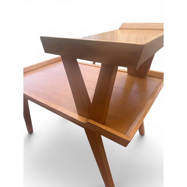Wood Mid Century Modern Rare 1952 Lane Alta Vista Style No. 47 Two-Tier Oak End Tables – Pair For Sale - Image 7 of 12