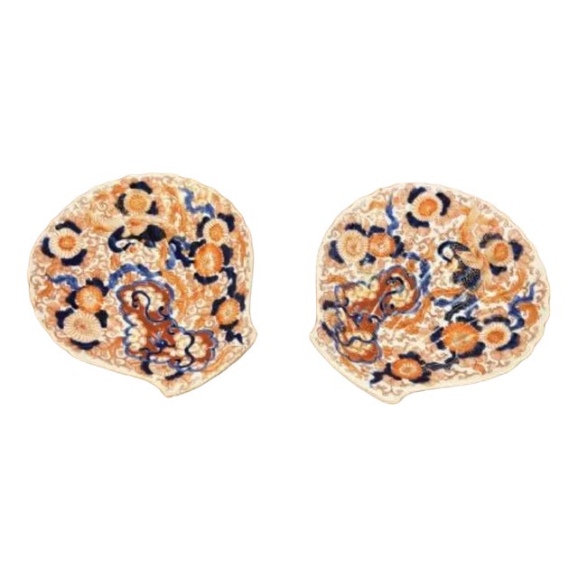 Japanese Imari Shell Shaped Plates, 1900s, Set of 2 For Sale