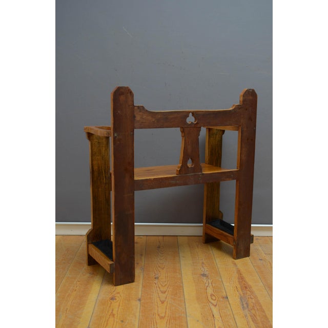 Arts and Crafts English Oak Hall Bench, 1900 For Sale - Image 4 of 12
