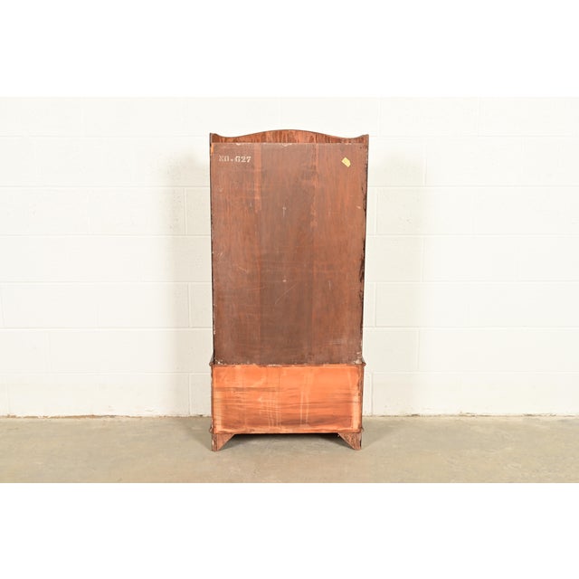 Baker Furniture Style Chinese Chippendale Carved Mahogany Étagère or Bookcase For Sale - Image 15 of 17