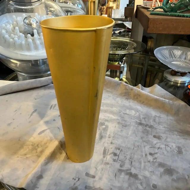 1970s Modern Gilted Metal Sculptural Italian Design Jug Vase For Sale - Image 6 of 16