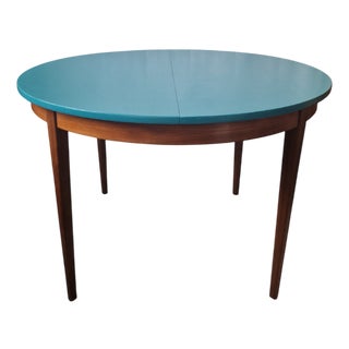 Round Extendable Table in Teak, 1960s For Sale