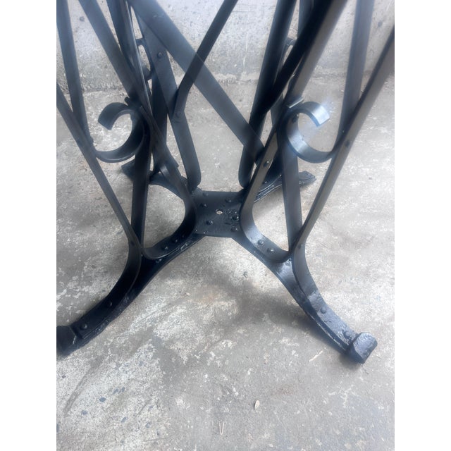 French Art Deco Wrought-Iron and Glass Dining Table, 1930 For Sale - Image 6 of 9