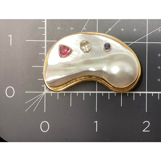Contemporary Late 20th Century Custom Designed Blister Pearl 14k Gold Pin/ Pendant With 3 Natural Sapphires. For Sale - Image 3 of 7