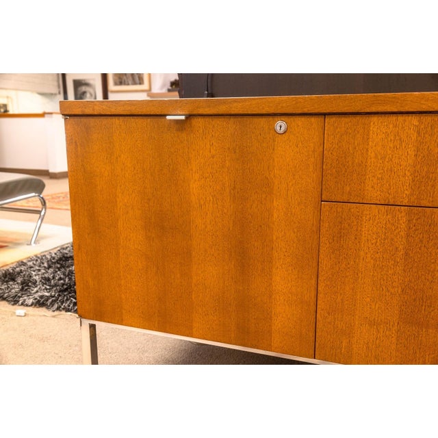 Chrome Vintage Mid Century Florence Knoll Walnut Wood Executive Office Credenza Cabinet For Sale - Image 8 of 8