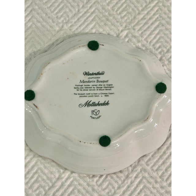 1990s Mottahedeh “Mandarin Bouquet” 6” Chinoiserie Lobed Tray or Trinket Dish For Sale - Image 9 of 10