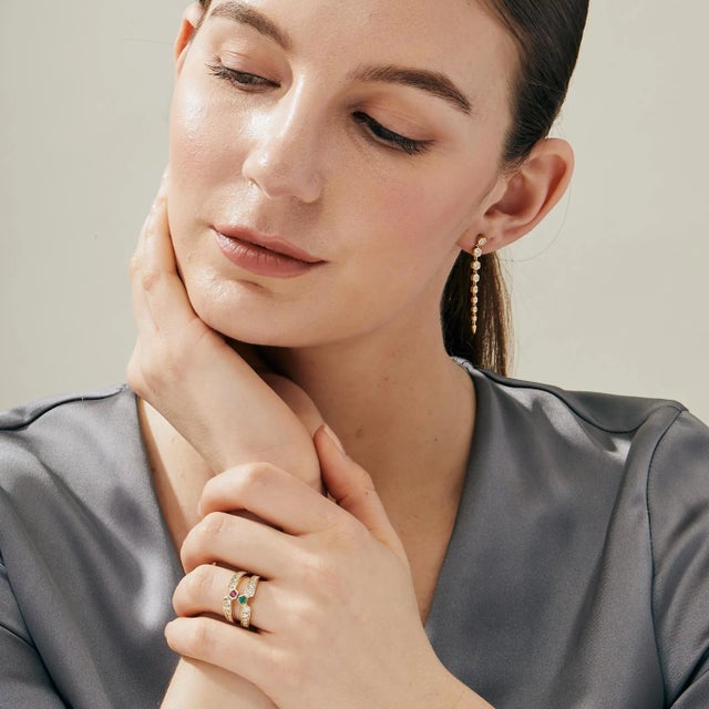 Syna Yellow Gold Geometrix Ring with Ruby and Diamonds For Sale - Image 4 of 5