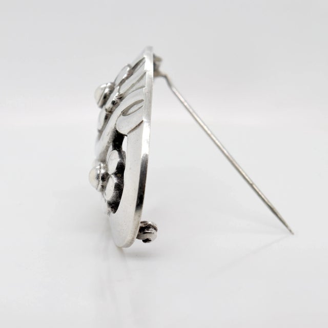 Vintage Early Georg Jensen Sterling Silver Flower Brooch No. 28, 1925-1930 For Sale - Image 10 of 12