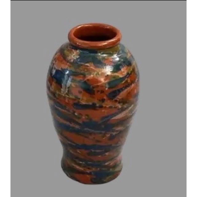 1920s Arts & Crafts Peters & Reed Marbleized Multicolor 17" Art Pottery Floor Vase For Sale - Image 10 of 12