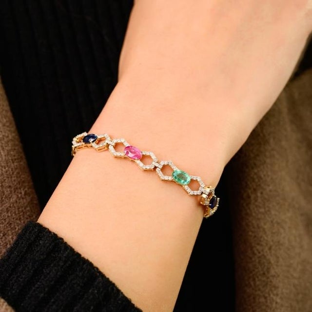 Hexagon Design Oval Cut Multi-Gemstone & Diamond Halo Rainbow Link Bracelet in 14k Gold For Sale In New York - Image 6 of 16