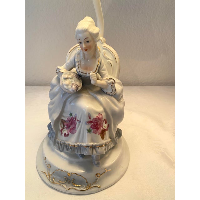 Vintage Porcelain Capodimonte/Dresden Style Figural Nobel Lady Boudoir Lamp With Matching Reticulated Shade Excellent Condition For Sale - Image 10 of 14