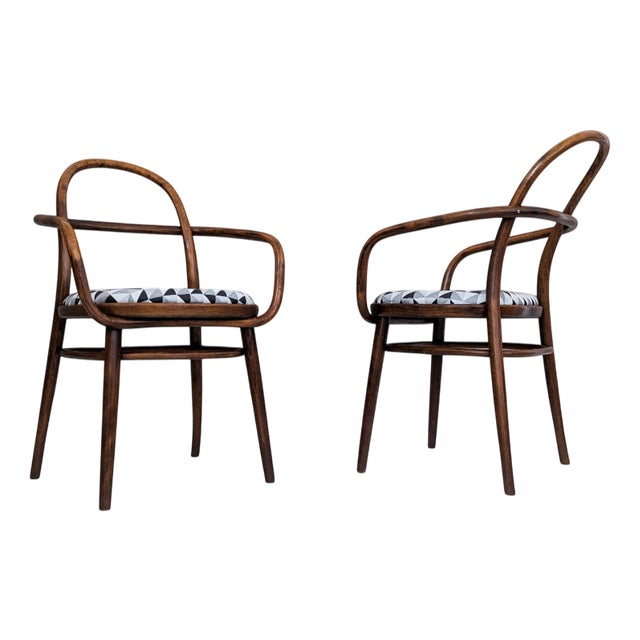 No. 615 Bentwood Armchairs by Radomír Hofman for Ton, 1960s, Set of 2 For Sale