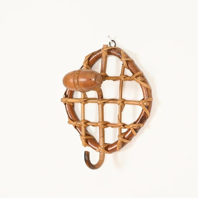 Franco Albini Round Coat Hooks in Rattan and Wicker by Franco Albini, Italy, 1960s, Set of 3 For Sale - Image 4 of 12