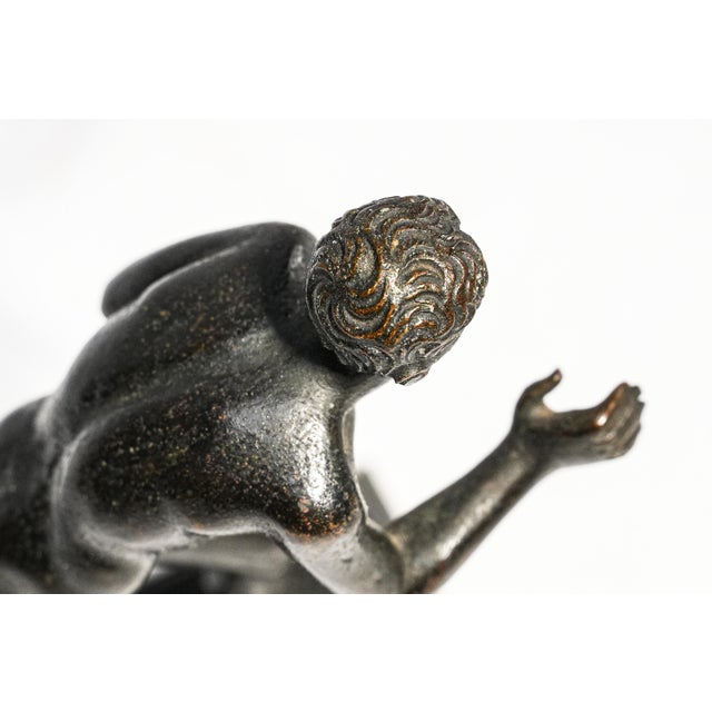 Grand Tour Amazing Miniature Antique Grand Tour Bronze Herculaneum Runner Statue Neoclassical Greek Athlete Sculpture Home Decor Art For Sale - Image 3 of 13
