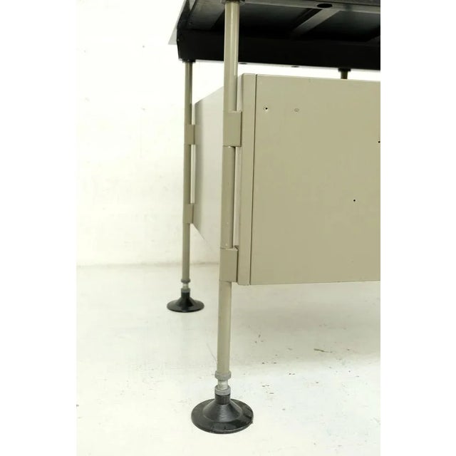 Spazio Desk by BBPR for Olivetti Synthesis, 1970s For Sale - Image 11 of 12