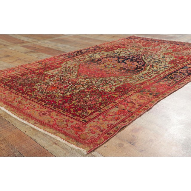 Antique Persian Sarouk Farahan Rug - 04'00 X 06'08 For Sale In Dallas - Image 6 of 8