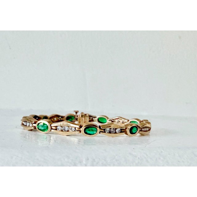 Cartier Vintage 14k Yellow Gold Emerald & Diamond Bar-Link Bracelet For Sale - Image 4 of 15