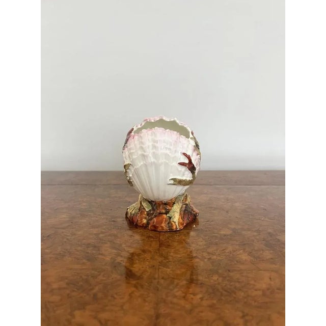 Antique Victorian Porcelain Clam Vase, 1860 For Sale - Image 4 of 6