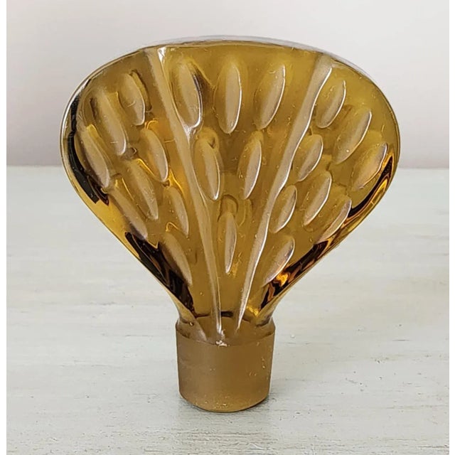 1910s Amber Frosted R. Lalique "Ambre D'Orsay" Perfume Bottle, Etched Signature, C. 1911 d'Orsay For Sale - Image 5 of 12
