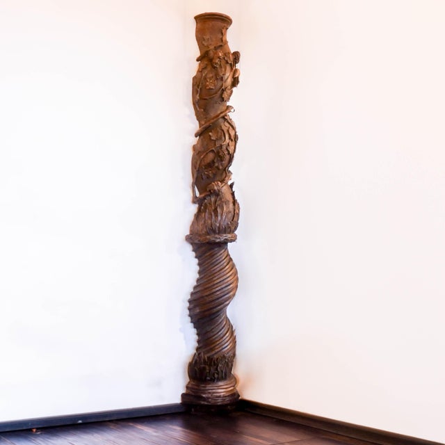 Solomonic Columns in Carved and Gilded Wood, Italy, 17th Century, Set of 2 For Sale - Image 3 of 18