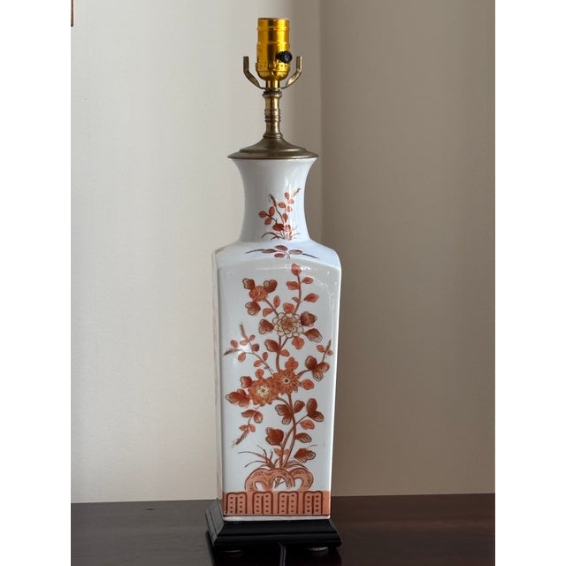 Mid-20th Century Hand Painted Chinoiserie Table Lamp For Sale - Image 4 of 18