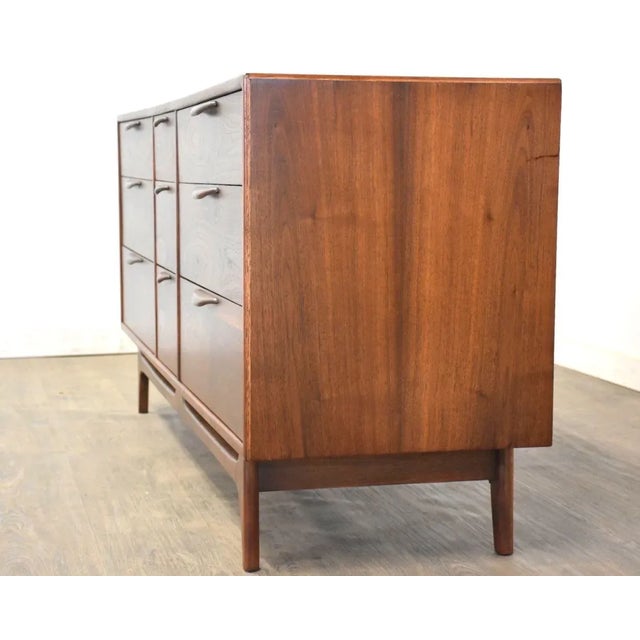 Mid-Century Modern 1960s Refinished Lane Perception Walnut Dresser For Sale - Image 3 of 9