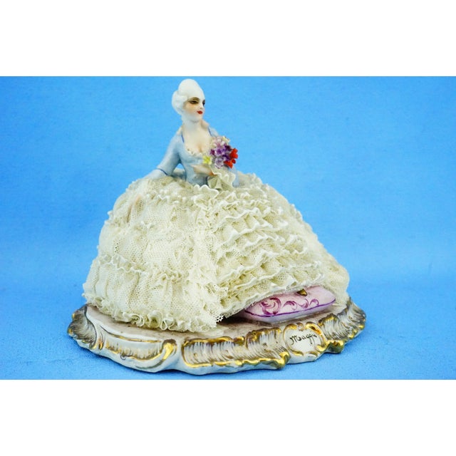 Luigi Fabris, Sculpture Venetian Lady, Crinoline Lace Flowers, 1890s, Porcelain For Sale - Image 13 of 18