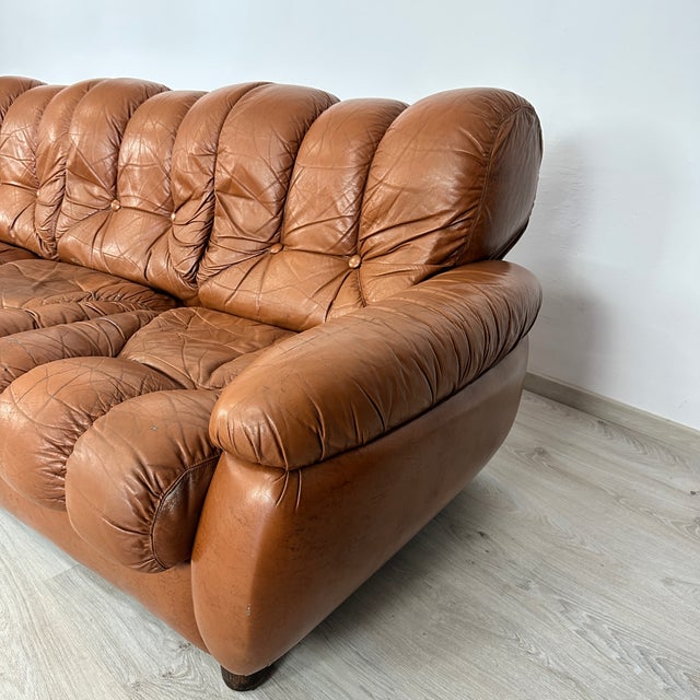 1970s Italian Leather Sofa, 1970s For Sale - Image 5 of 11