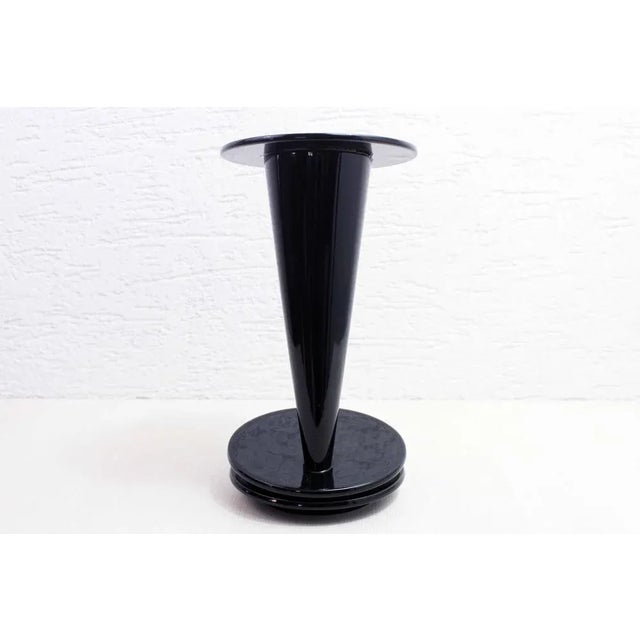 Space Age Vase by Oberhoffer Design 1970 A truly original Pop and Space Age design for this curved vase with a single...