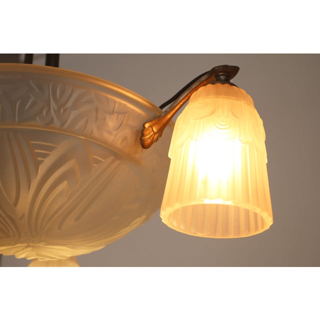 Art Deco French Chandelier in Silvered Bronze by Muller Frères, 1925 For Sale - Image 6 of 11