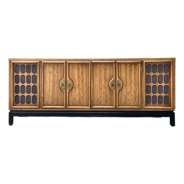 Vintage MCM Stereo Cabinet Credenza For Sale