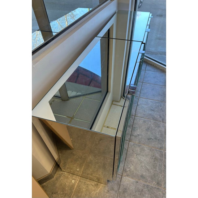 Metal 1970s Pair of Oversized Mirrored Reflections Ello Nightstands For Sale - Image 7 of 9