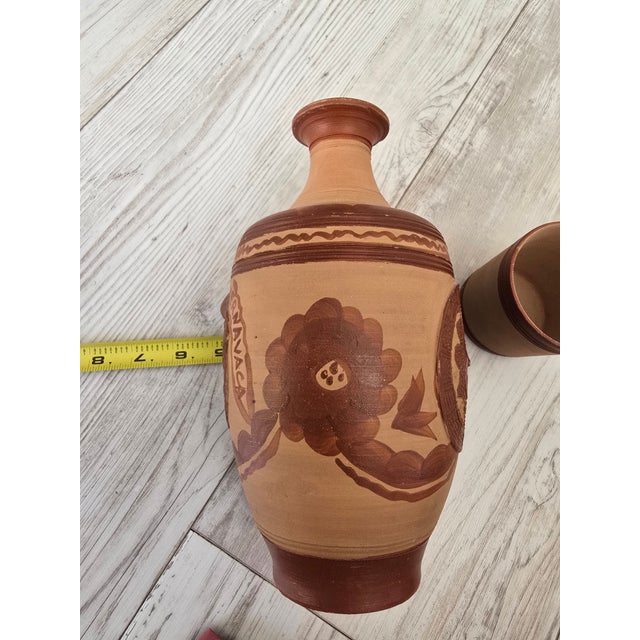 Ceramic Vintage Folk Art Cuernavaca Mexican Folk Art Terracotta Botellón & Cup Set - 2 Pieces For Sale - Image 7 of 12