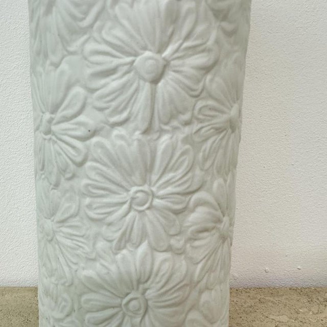 Vintage German Bisque Vases from Kaiser Bavaria , 1960s, Set of 7 For Sale - Image 17 of 18