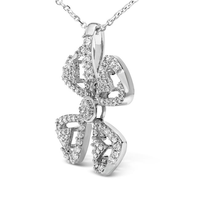 Contemporary 14K White Gold 5/8 Cttw Diamond 4 Leaf Floral Pendant Necklace For Sale - Image 3 of 5