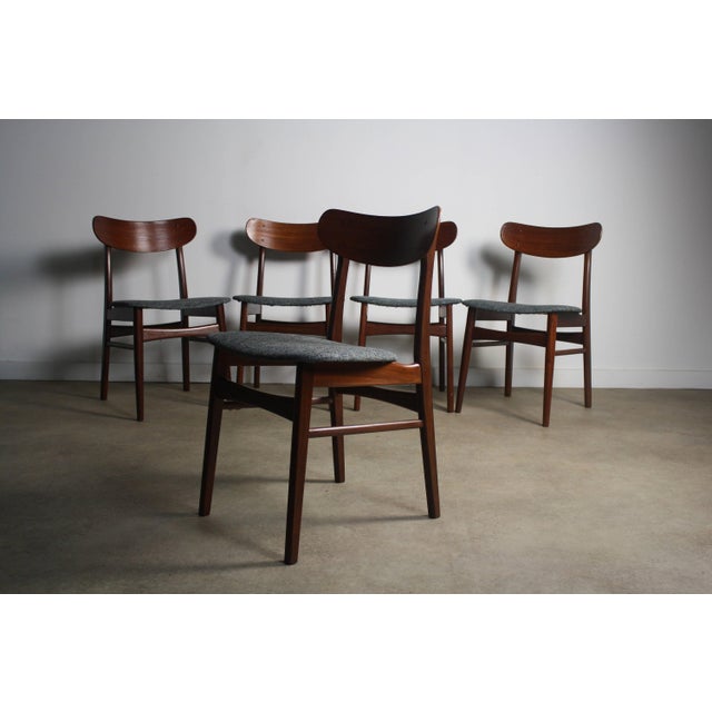 Mid-Century Modern Teak Danish Modern Farstrup 210 Dining Chairs - A Set of 5 For Sale - Image 3 of 7