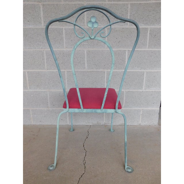 Vintage Woodard Style Wrought Iron Outdoor Dining Set For Sale - Image 17 of 18