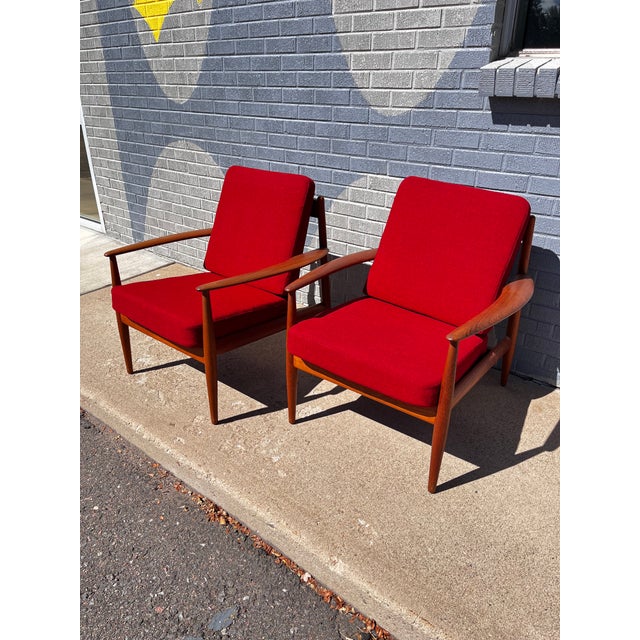 1960s Grete Jalk for France & Son Teak Lounge Chairs, Pair, Denmark, 1960s For Sale - Image 5 of 12