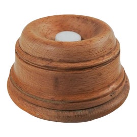 Example of Doorbells and Door Chimes