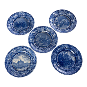 Early 20th Century American Revolution Rowland & Marsellus Blue & White Historic Plates
