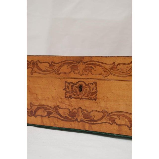 Victorian Birdseye Maple Jewelry Box For Sale - Image 4 of 15