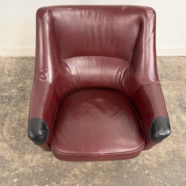 Mid-Century Modern Ib Kofod-Larsen Lounge Chair With Rosewood Legs For Sale - Image 3 of 12
