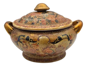 Meiji-Era Japanese Satsuma Lidded Tureen – Hand-Painted Gilt Porcelain Footed Bowl, 14.5″