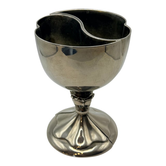 Vintage Hordon Silverplate Interlocking Heart Toasting Goblets – Pair For Sale