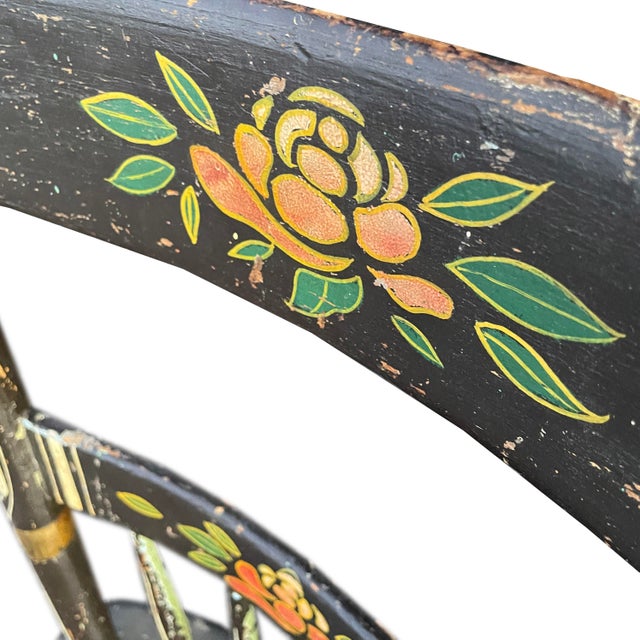 Late 19th Century Set of 4 1800s Hand-Painted Panel-Back Windsor Chairs For Sale - Image 5 of 10