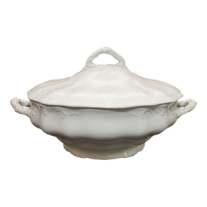 Late 19th Century Ironstone Soup Tureen With Lid by Johnson Brothers
